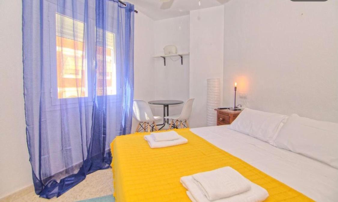Guest House Mota Малага Екстериор снимка