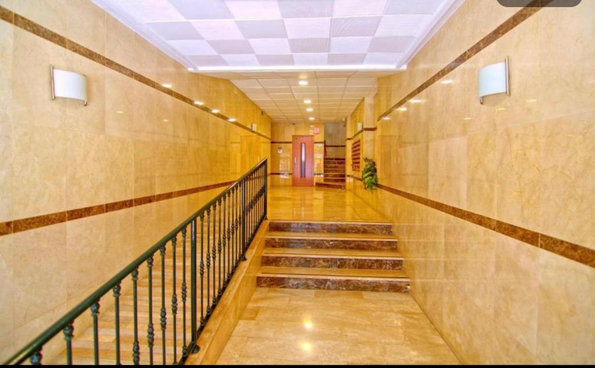 Guest House Mota Малага Екстериор снимка